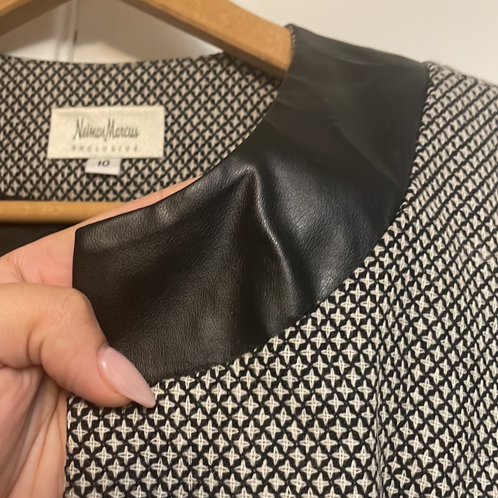 Neiman Marcus Exclusive Blazer - image 4